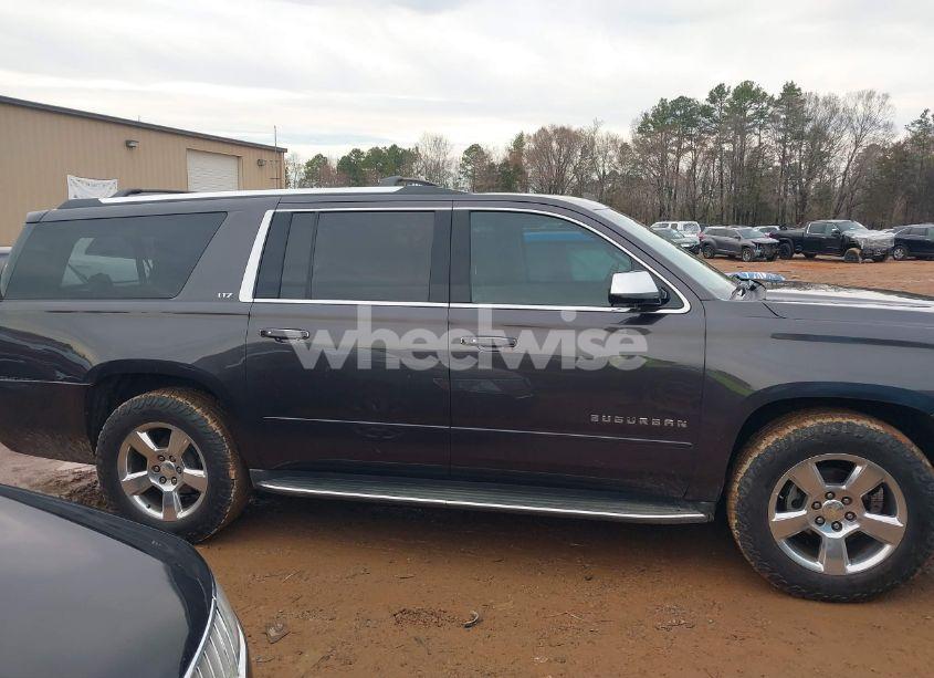 Photo 14 of 2015 Chevrolet Suburban 1500 LTZ (VIN 1GNSKKKC9FR723010)