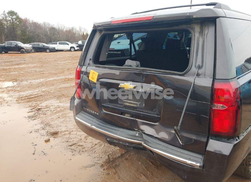 Photo 6 of 2015 Chevrolet Suburban 1500 LTZ (VIN 1GNSKKKC9FR723010)