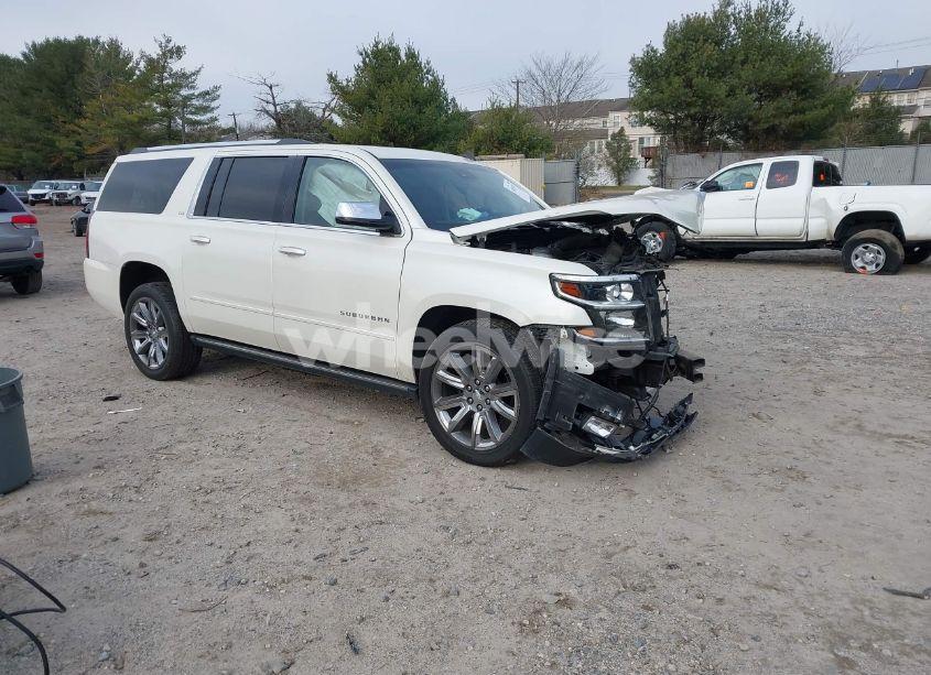 2015 Chevrolet Suburban 1500 LTZ (VIN 1GNSKKKCXFR300047) main photo
