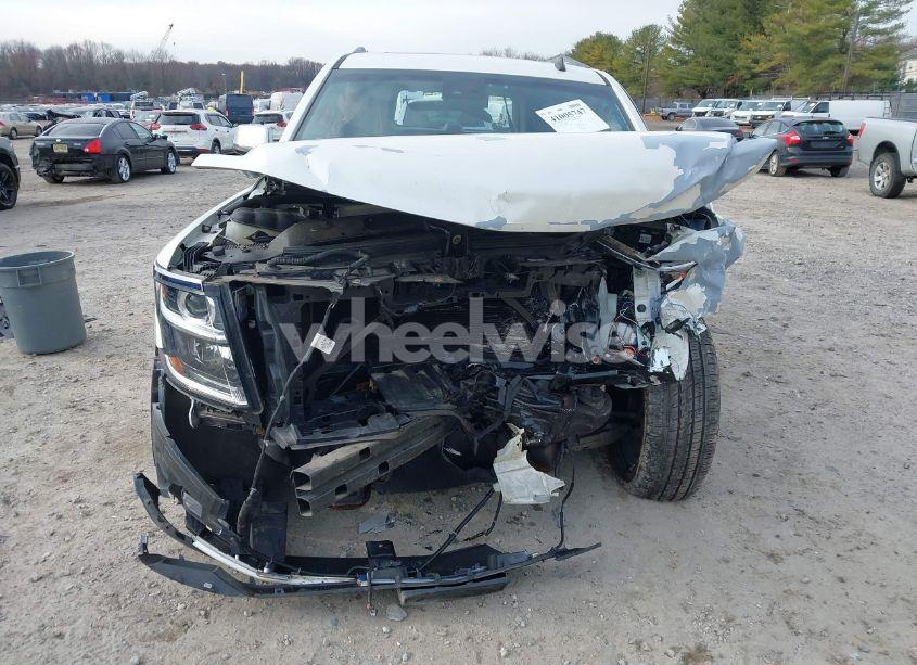 Photo 12 of 2015 Chevrolet Suburban 1500 LTZ (VIN 1GNSKKKCXFR300047)