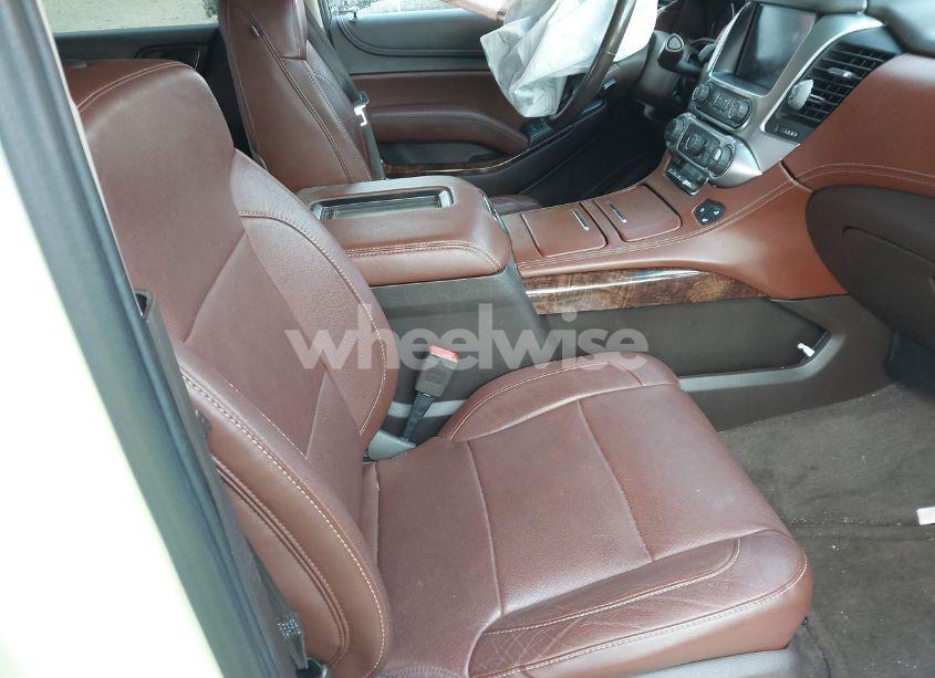 Photo 5 of 2015 Chevrolet Suburban 1500 LTZ (VIN 1GNSKKKCXFR300047)