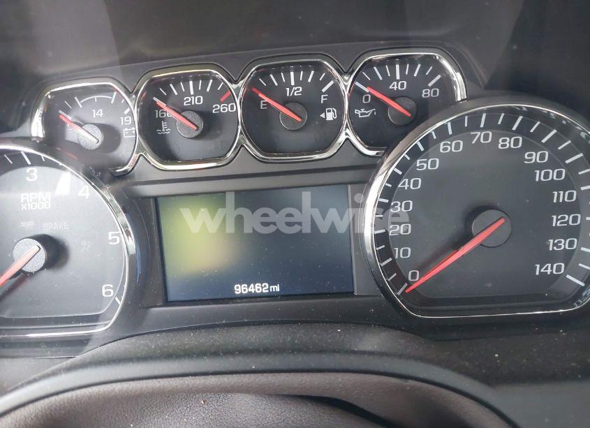 Photo 7 of 2015 Chevrolet Suburban 1500 LTZ (VIN 1GNSKKKCXFR300047)