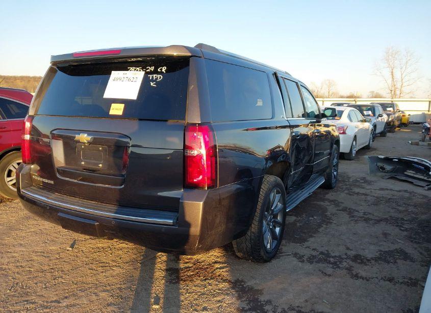 Photo 4 of 2015 Chevrolet Suburban 1500 LTZ (VIN 1GNSKKKCXFR553319)