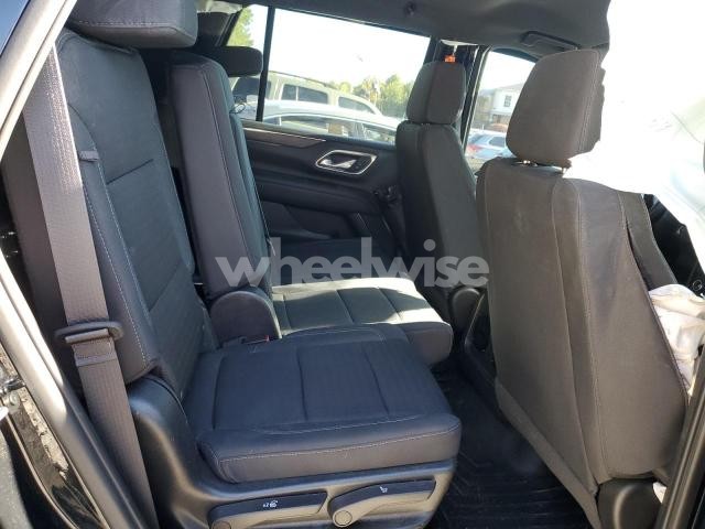 Photo 4 of 2023 CHEVROLET TAHOE K1500 (VIN 1GNSKLED3PR157423)