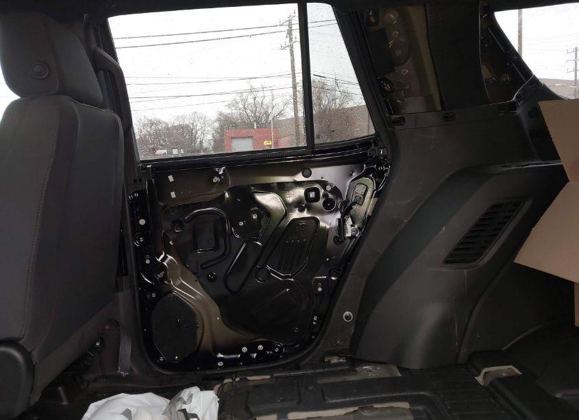 Photo 19 of 2023 Chevrolet Tahoe 4WD COMMERCIAL FLEET (VIN 1GNSKLED4PR424200)