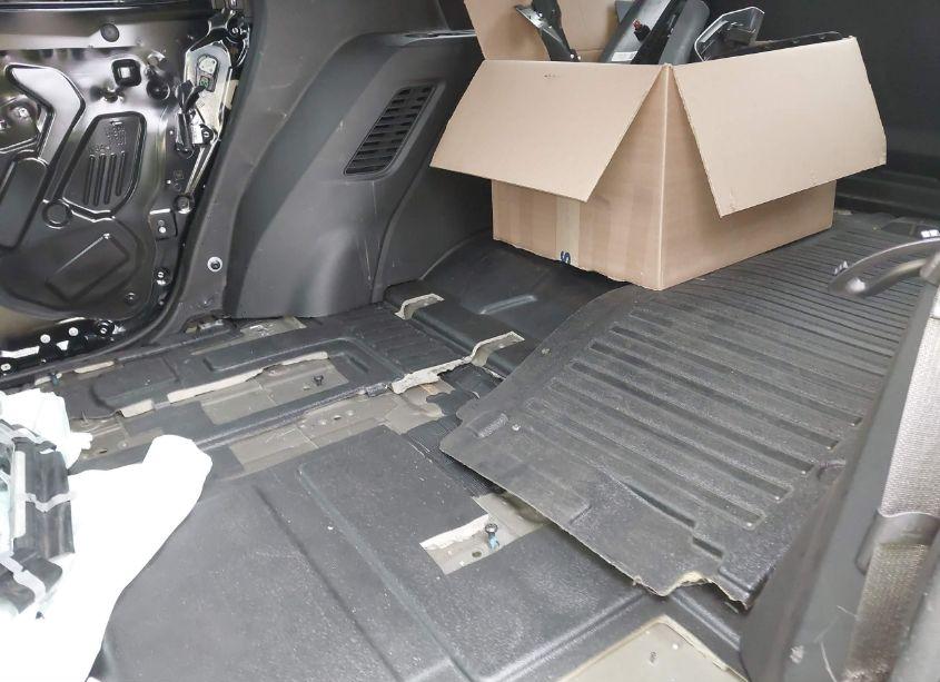 Photo 20 of 2023 Chevrolet Tahoe 4WD COMMERCIAL FLEET (VIN 1GNSKLED4PR424200)