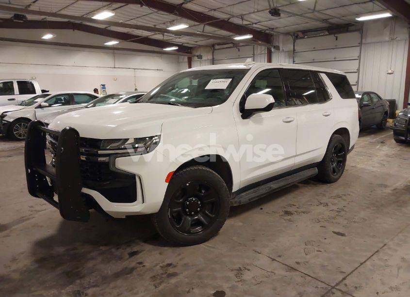 Photo 2 of 2021 Chevrolet Tahoe 4WD COMMERCIAL FLEET (VIN 1GNSKLED8MR258534)