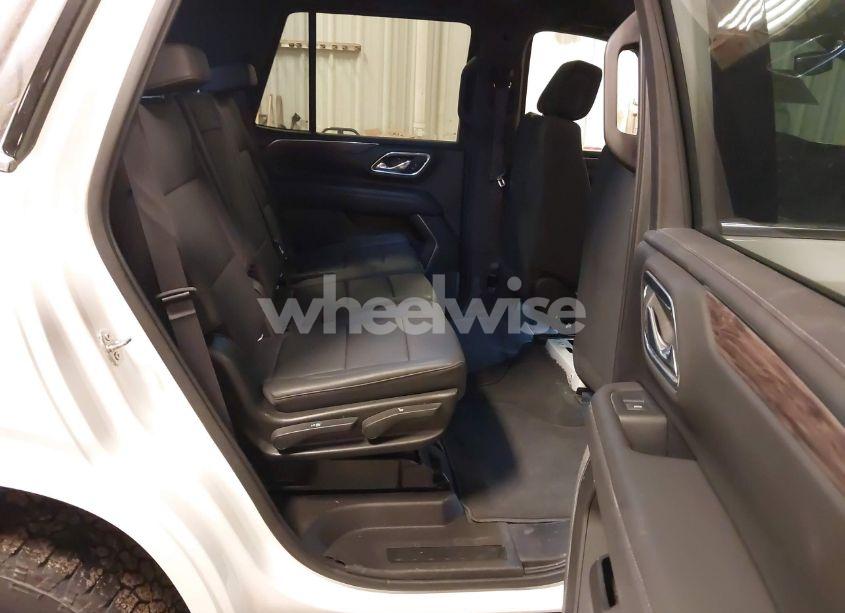 Photo 8 of 2021 Chevrolet Tahoe 4WD COMMERCIAL FLEET (VIN 1GNSKLED8MR258534)