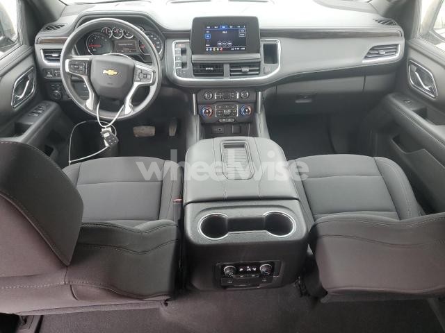 2021 CHEVROLET TAHOE K1500 (VIN 1GNSKLED8MR319736) main photo