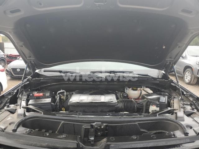 Photo 4 of 2021 CHEVROLET TAHOE K1500 (VIN 1GNSKLED8MR319736)