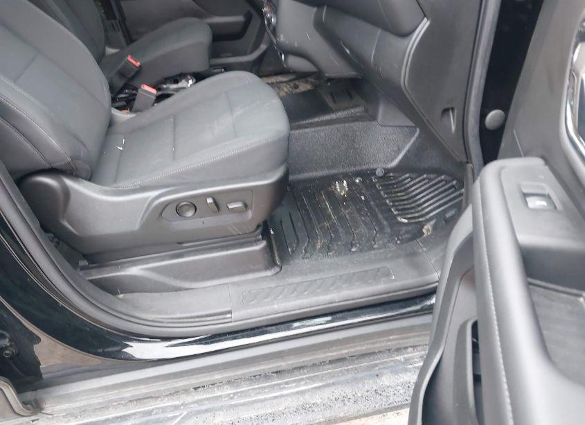 Photo 5 of 2022 Chevrolet Tahoe 4WD COMMERCIAL FLEET (VIN 1GNSKLED8NR178474)