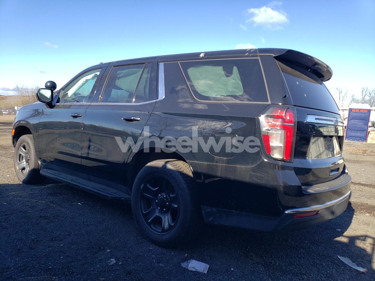 Photo 2 of 2023 CHEVROLET TAHOE K1500 (VIN 1GNSKLEDXPR289630)