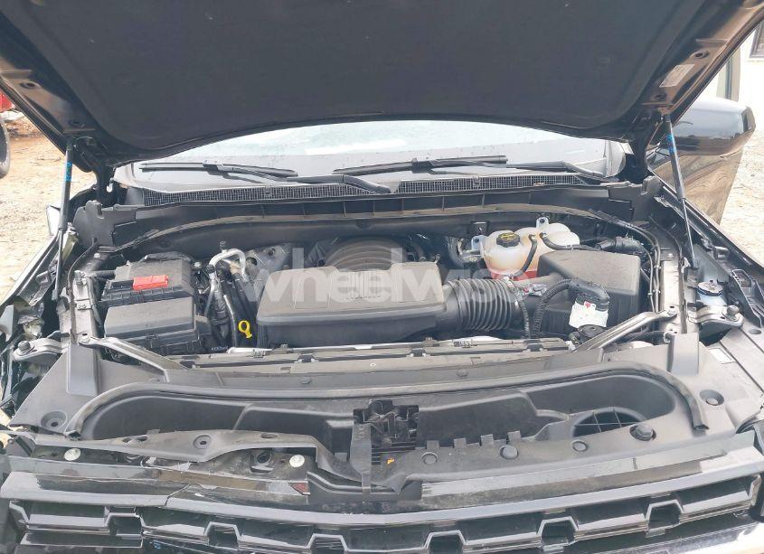 Photo 10 of 2024 Chevrolet Tahoe 4WD LS (VIN 1GNSKMKD3RR269099)