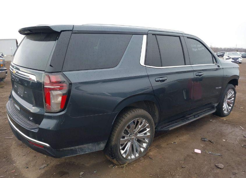 Photo 4 of 2021 Chevrolet Tahoe 4WD LT (VIN 1GNSKNKD0MR481537)