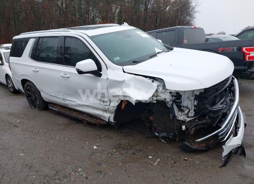 2022 Chevrolet Tahoe 4WD LT (VIN 1GNSKNKD0NR180090) main photo