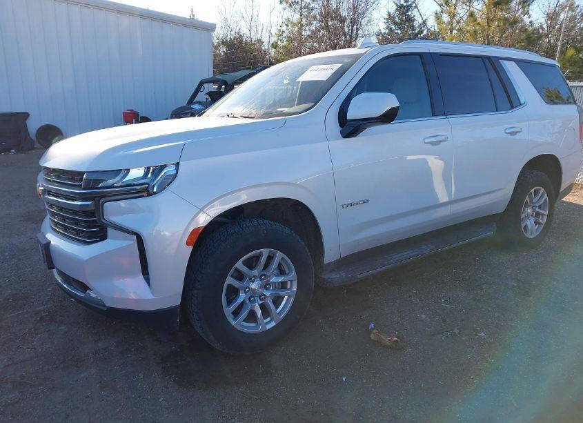 Photo 2 of 2021 Chevrolet Tahoe 4WD LT (VIN 1GNSKNKD1MR151972)