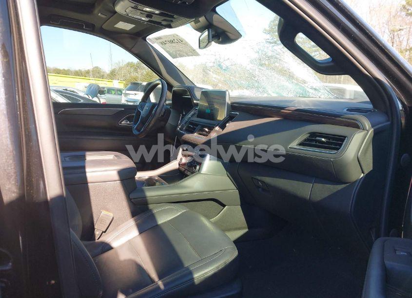 Photo 5 of 2023 Chevrolet Tahoe 4WD LT (VIN 1GNSKNKD1PR129457)