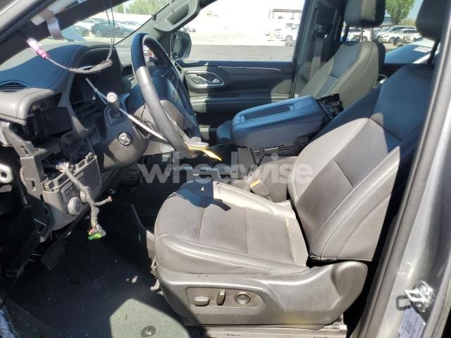 Photo 7 of 2022 CHEVROLET TAHOE K1500 LT (VIN 1GNSKNKD2NR314615)