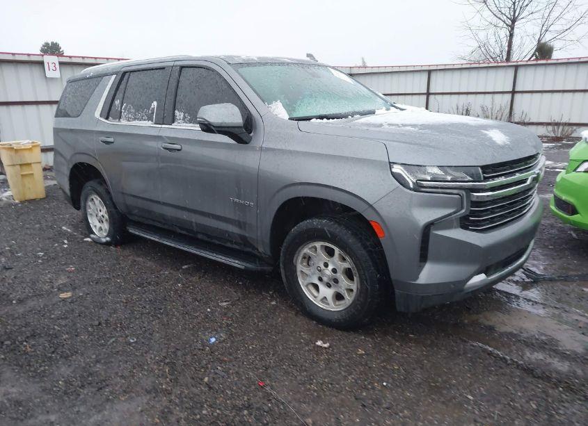 2021 Chevrolet Tahoe 4WD LT (VIN 1GNSKNKD3MR221374) main photo