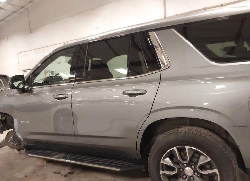 Photo 15 of 2022 Chevrolet Tahoe 4WD LT (VIN 1GNSKNKD3NR123690)