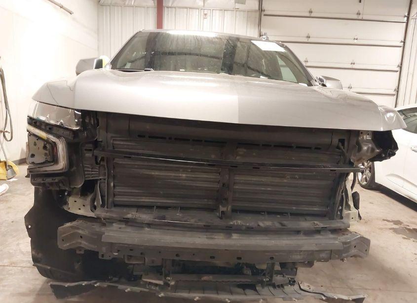 Photo 6 of 2022 Chevrolet Tahoe 4WD LT (VIN 1GNSKNKD3NR123690)