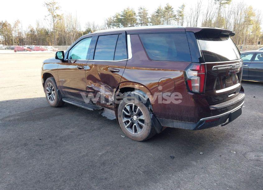 Photo 3 of 2022 Chevrolet Tahoe 4WD LT (VIN 1GNSKNKD3NR200915)