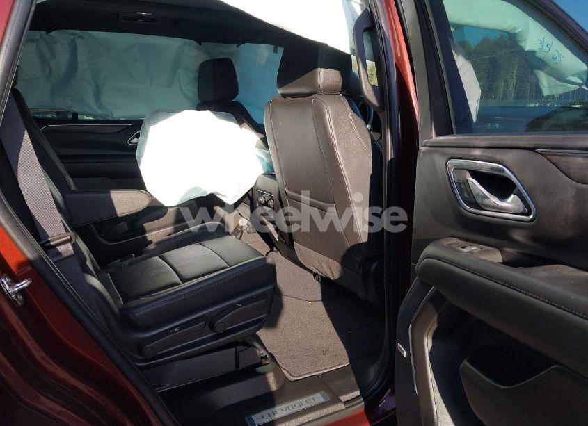 Photo 8 of 2022 Chevrolet Tahoe 4WD LT (VIN 1GNSKNKD3NR200915)