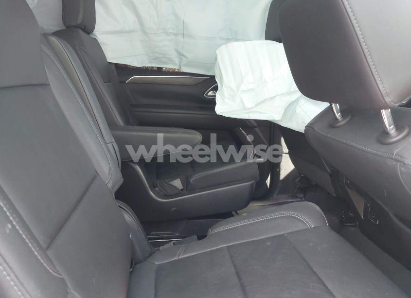 Photo 8 of 2022 Chevrolet Tahoe 4WD LT (VIN 1GNSKNKD3NR330130)