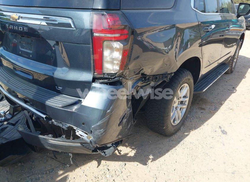 Photo 6 of 2021 Chevrolet Tahoe 4WD LT (VIN 1GNSKNKD4MR250981)