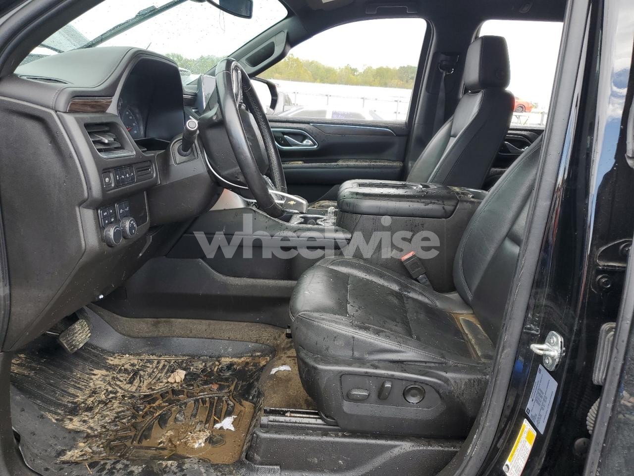 Photo 7 of 2021 CHEVROLET TAHOE K1500 LT (VIN 1GNSKNKD4MR268445)
