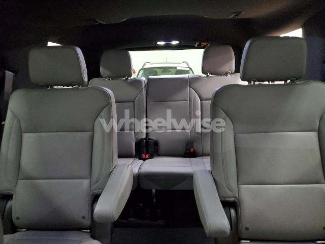 Photo 8 of 2021 CHEVROLET TAHOE K1500 LT (VIN 1GNSKNKD4MR488071)