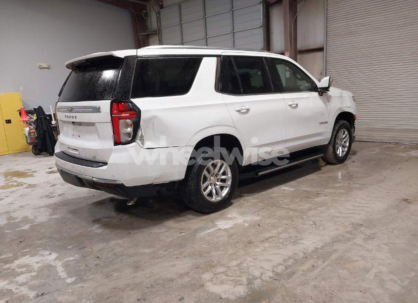 Photo 4 of 2024 Chevrolet Tahoe 4WD LT (VIN 1GNSKNKD4RR208138)