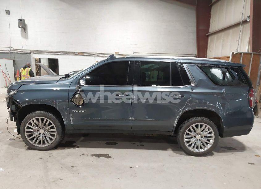 Photo 15 of 2021 Chevrolet Tahoe 4WD LT (VIN 1GNSKNKD5MR354265)