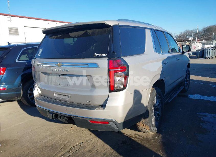 Photo 4 of 2022 Chevrolet Tahoe 4WD LT (VIN 1GNSKNKD5NR280427)