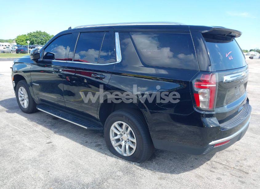 Photo 3 of 2024 Chevrolet Tahoe 4WD LT (VIN 1GNSKNKD5RR239429)