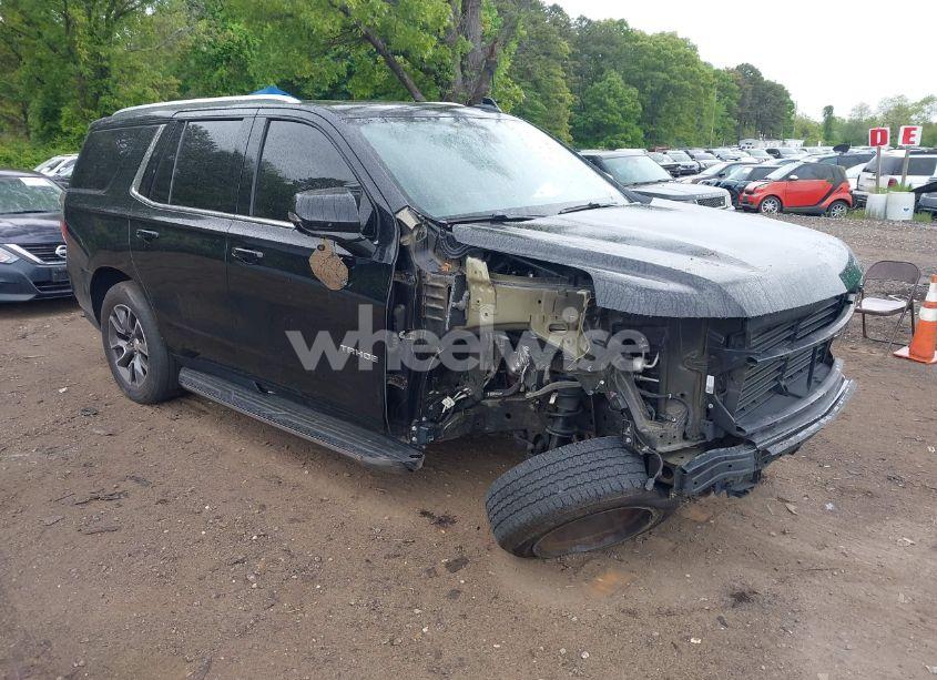 2021 Chevrolet Tahoe 4WD LT (VIN 1GNSKNKD6MR108714) main photo