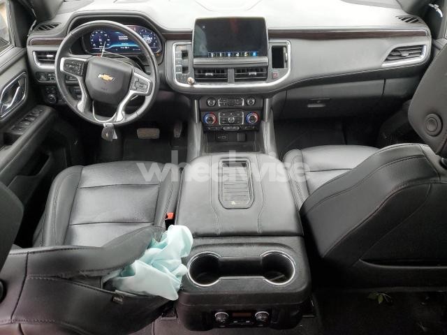 Photo 5 of 2022 CHEVROLET TAHOE K1500 LT (VIN 1GNSKNKD6NR174018)