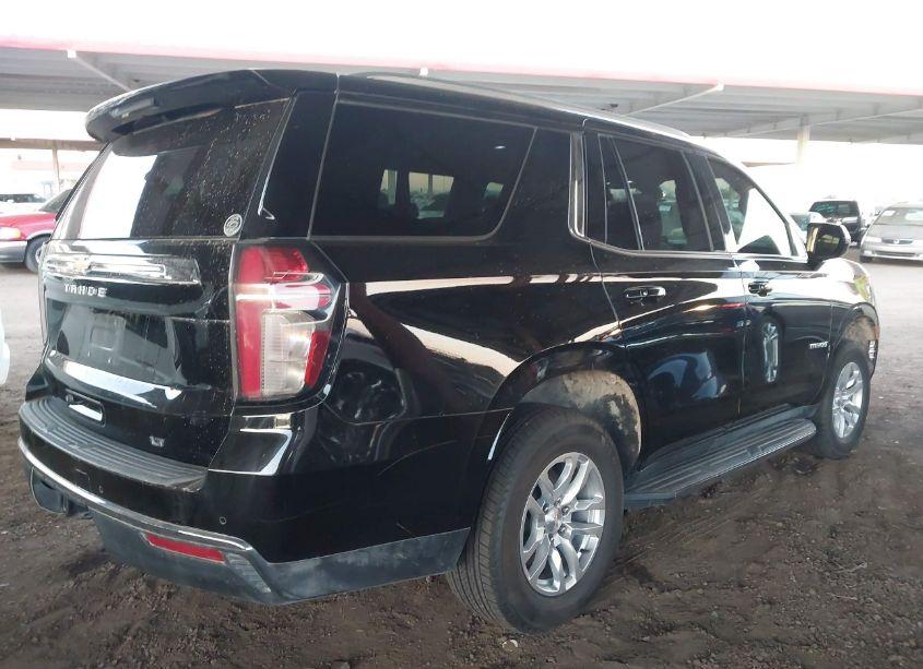 Photo 4 of 2021 Chevrolet Tahoe 4WD LT (VIN 1GNSKNKD8MR206952)