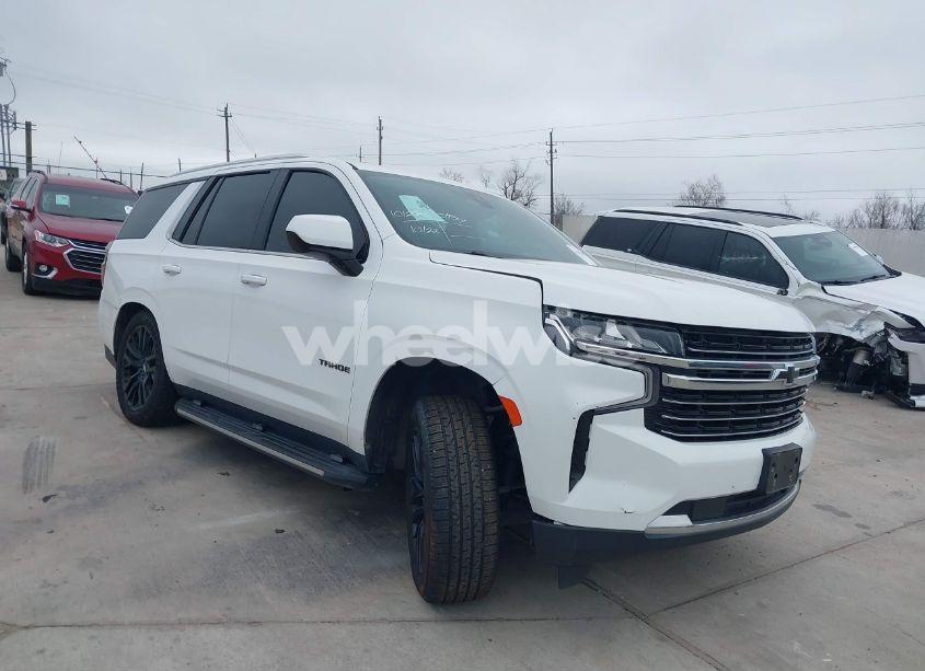 2021 Chevrolet Tahoe 4WD LT (VIN 1GNSKNKD8MR432263) main photo
