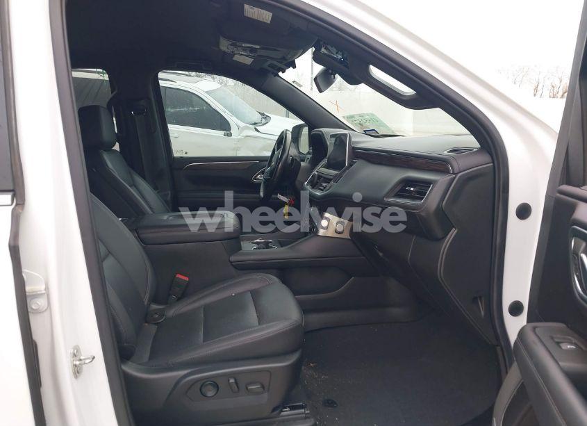 Photo 5 of 2021 Chevrolet Tahoe 4WD LT (VIN 1GNSKNKD8MR432263)