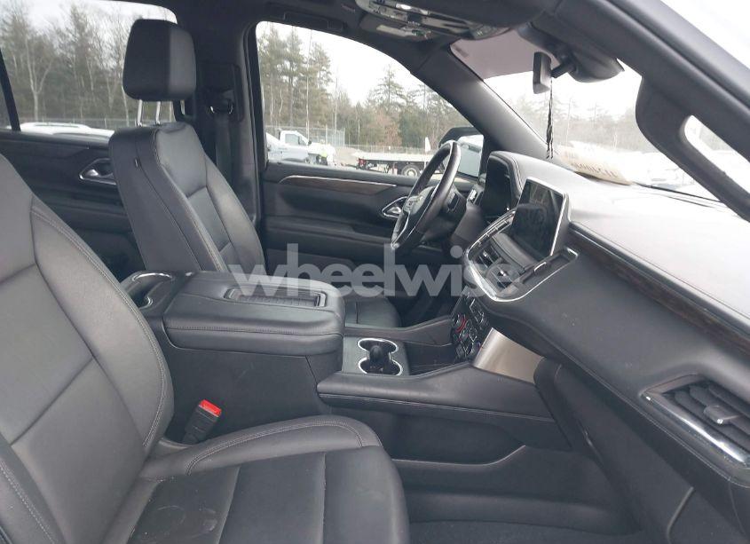 Photo 5 of 2022 Chevrolet Tahoe 4WD LT (VIN 1GNSKNKD8NR354312)