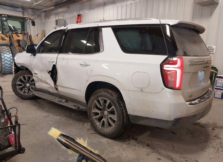 Photo 3 of 2021 Chevrolet Tahoe 4WD LT (VIN 1GNSKNKD9MR215644)