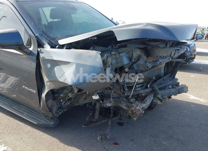 Photo 6 of 2021 Chevrolet Tahoe 4WD LT (VIN 1GNSKNKDXMR371904)