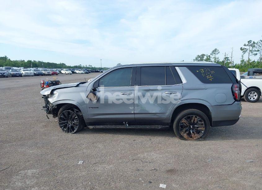 Photo 13 of 2021 Chevrolet Tahoe 4WD LT (VIN 1GNSKNKDXMR414928)