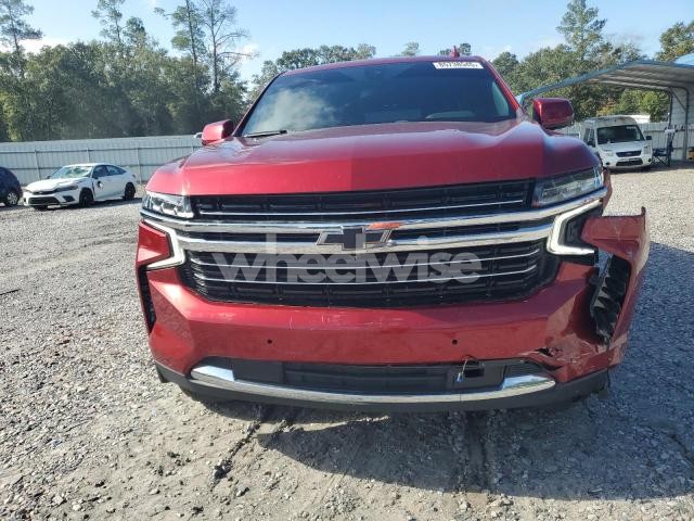 Photo 2 of 2022 CHEVROLET TAHOE K1500 LT (VIN 1GNSKNKDXNR102724)