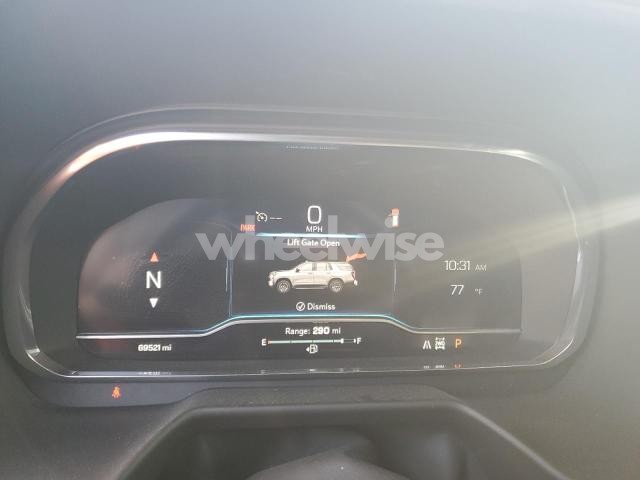 Photo 8 of 2022 CHEVROLET TAHOE K1500 LT (VIN 1GNSKNKDXNR102724)