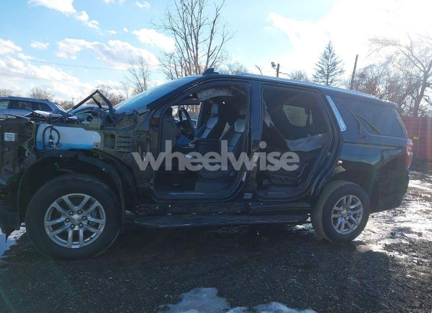 Photo 13 of 2022 Chevrolet Tahoe 4WD LT (VIN 1GNSKNKDXNR312014)