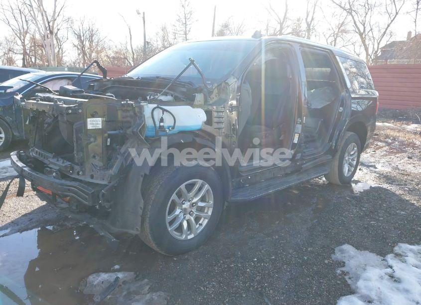 Photo 2 of 2022 Chevrolet Tahoe 4WD LT (VIN 1GNSKNKDXNR312014)