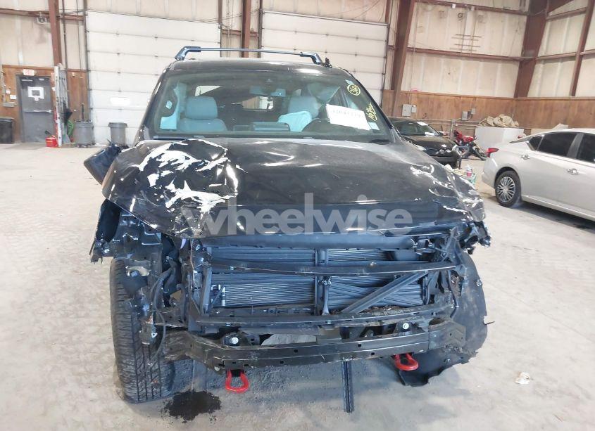Photo 11 of 2021 Chevrolet Tahoe 4WD Z71 (VIN 1GNSKPKD0MR109854)