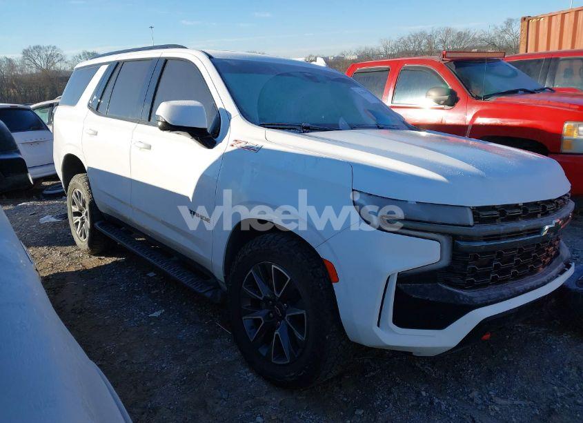 2021 Chevrolet Tahoe 4WD Z71 (VIN 1GNSKPKD0MR293046) main photo